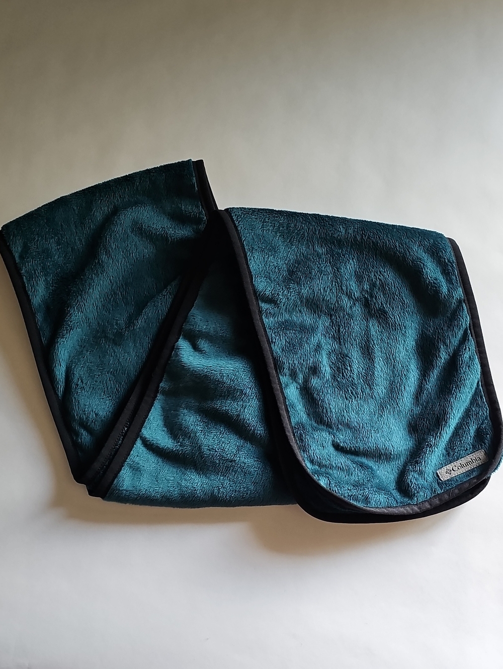 Teal Columbia Fleece Scarf